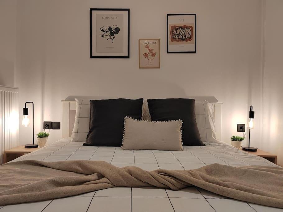Appartement Cosy House With Garden à Vólos Extérieur photo
